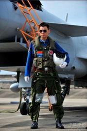 歼十出击在线观看,空中猎手的荣耀瞬间  第3张